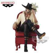 Dracule Mihawk Figure V1